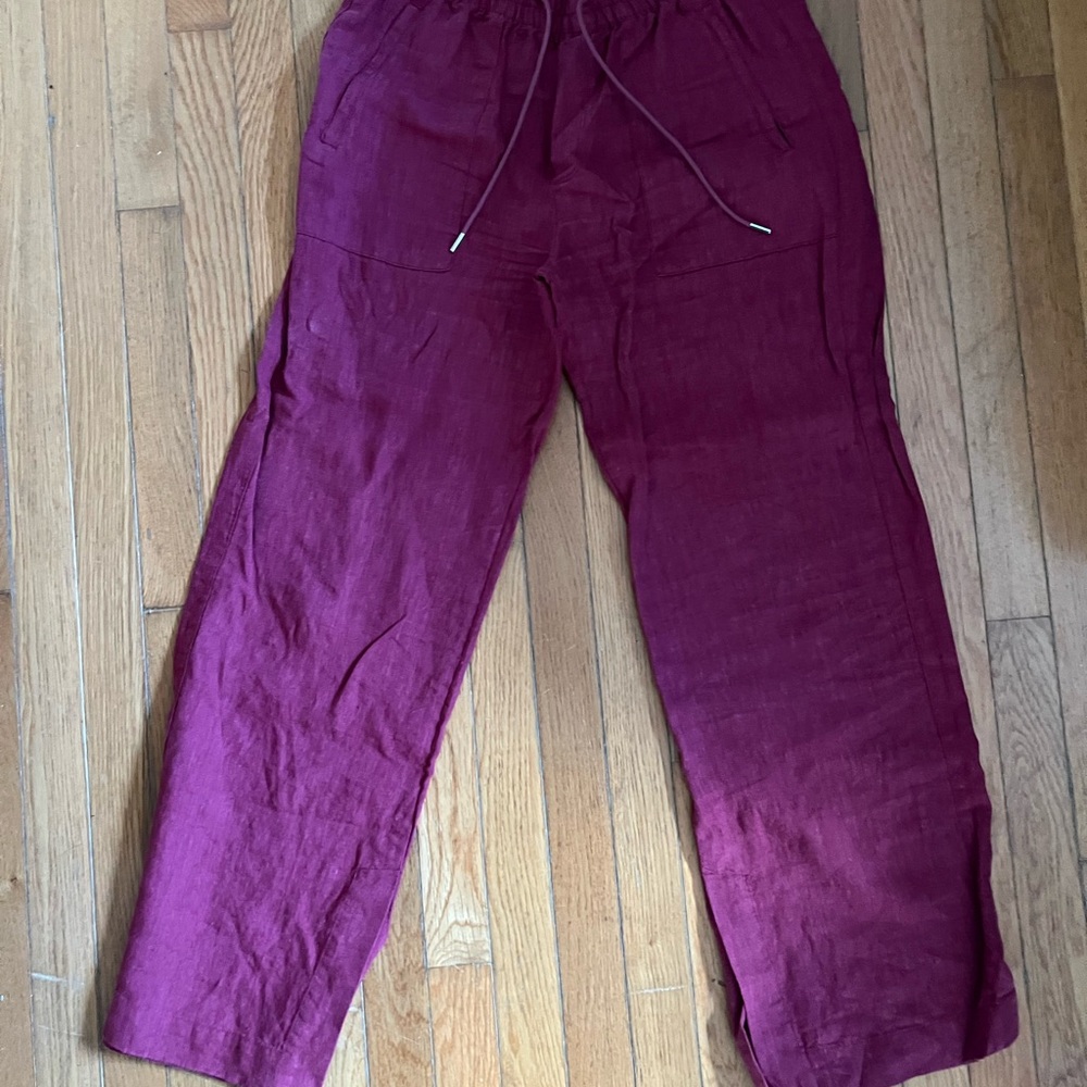 Athleta Women's Retreat Line Wide Leg pants. Size small.